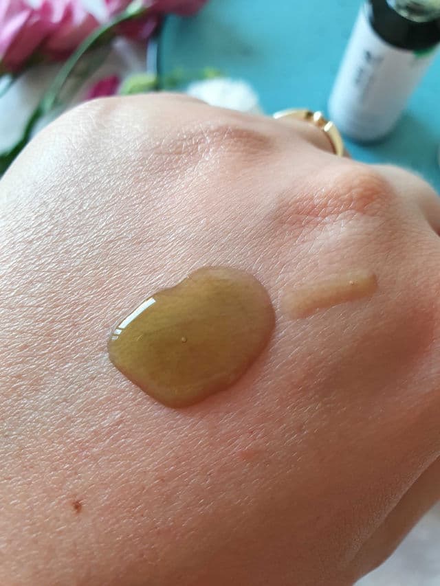 Skin Functional Hydrating Tonic - 1% Centella Asiática + 2% Hyaluronic Acid review photo by fromvenuswithlove