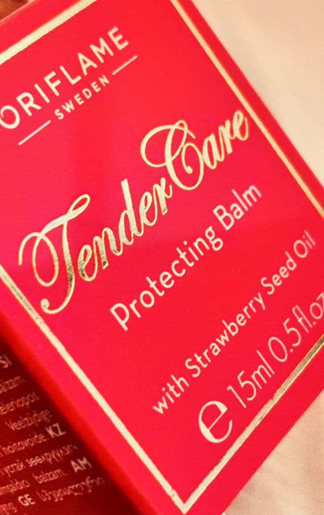 Oriflame Tender Care Protecting Balm with Strawberry Seed Oil review photo by skincarewithbookworm