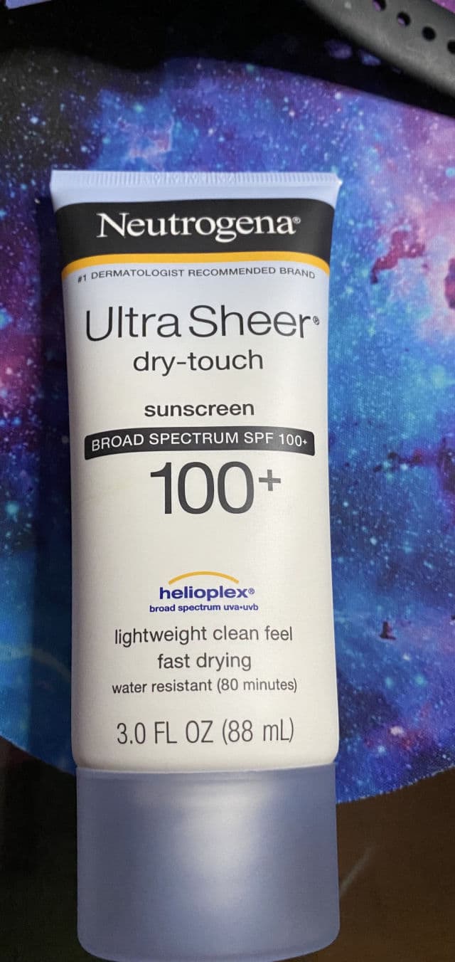 Neutrogena Ultra Sheer Dry-Touch Sunblock SPF 100 review photo by sezya