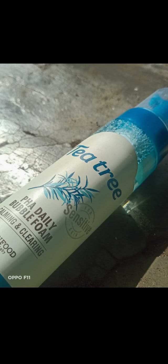 SKINFOOD Tea Tree PHA Daily Bubble Foam review photo by Dewyskinyouhave