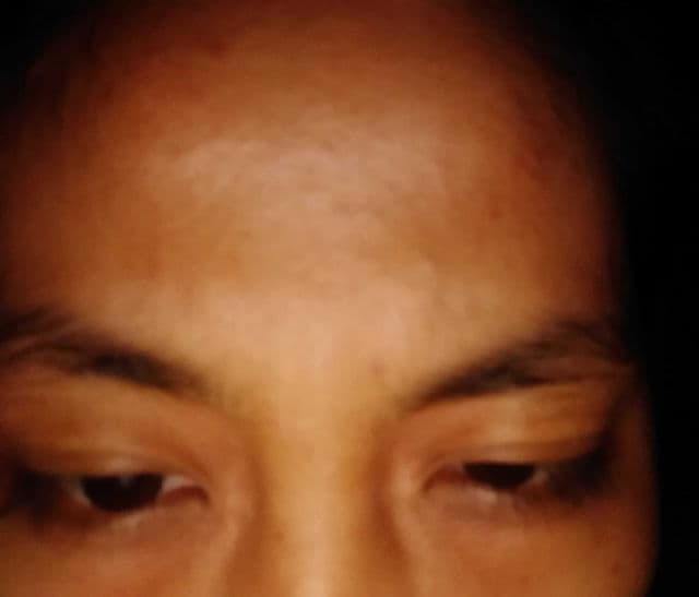 Y.O.U Dazzling Glow Up Protection Day Cream SPF 20 PA+ review photo by LelyPick