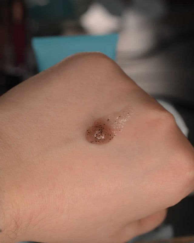 TULA Skincare So Poreless Deep Exfoliating Blackhead Scrub review photo by SmilingTeresa
