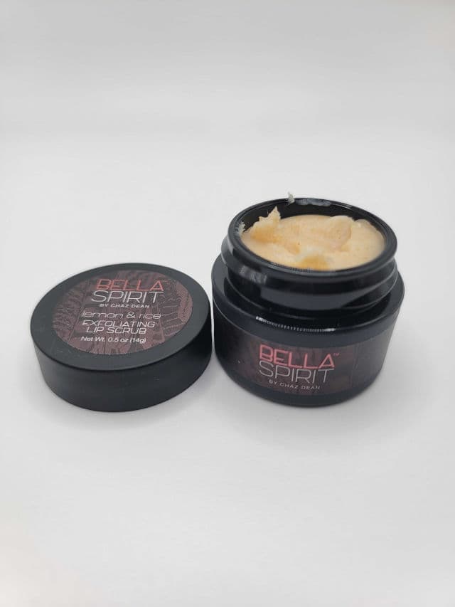 Ideas to help banish those icky smokers lines. 🚬💋