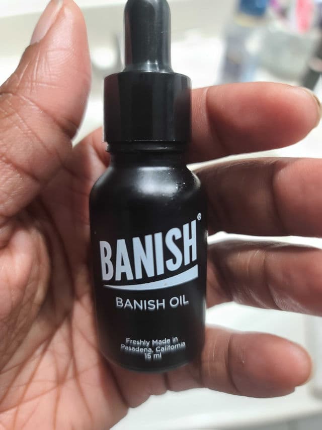 Banish Dark Spot Corrector Vitamin C Serum review photo by Reviewswithav