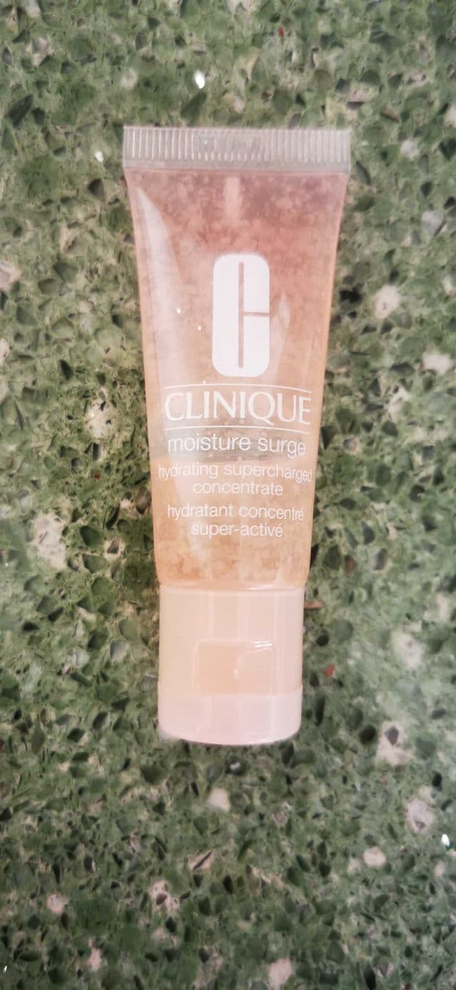 Clinique Moisture Surge Hydrating Supercharged Concentrate review photo by roxyrox