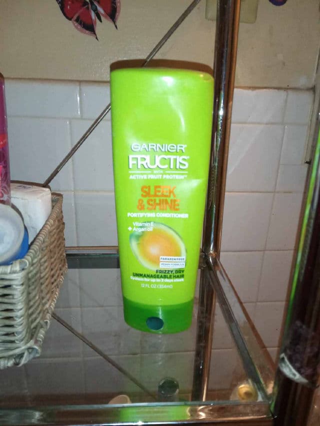 Garnier Fructis Sleek & Shine Conditioner review photo by BamaChic