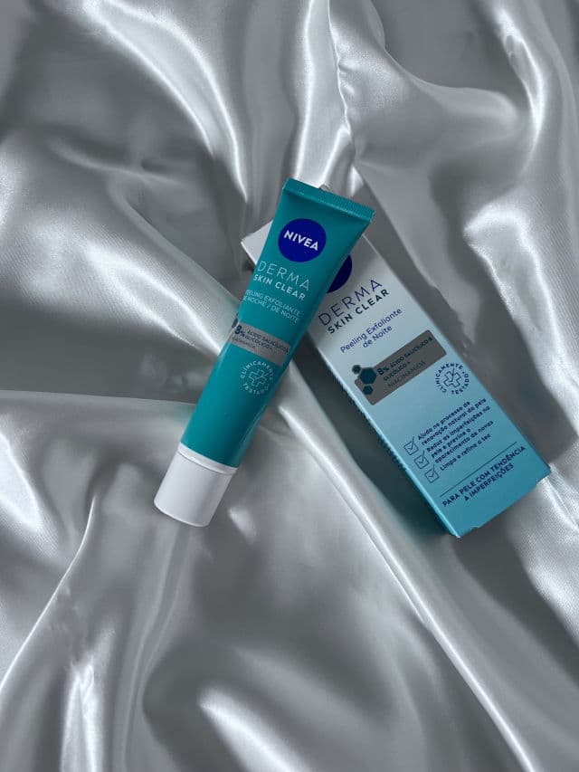 Nivea Derma Skin Clear Night Exfoliator review photo by doaae