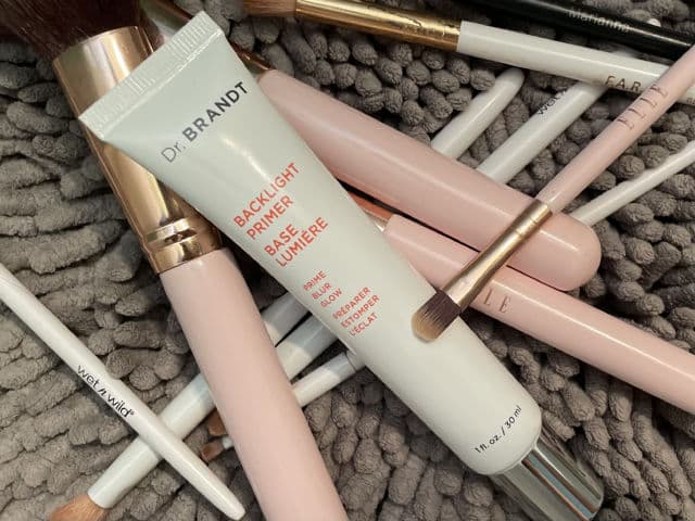 Dr. Brandt Pores No More Luminizer Primer review photo by EastCoastLiving