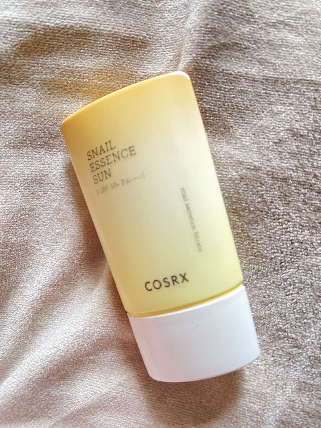 COSRX Shield Fit Snail Essence Sun SPF50+ PA+++ review photo by Skxncxrebyi