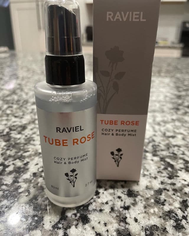 RAVIEL Cozy Perfume Hair & Body Mist Spray review photo by youbyou