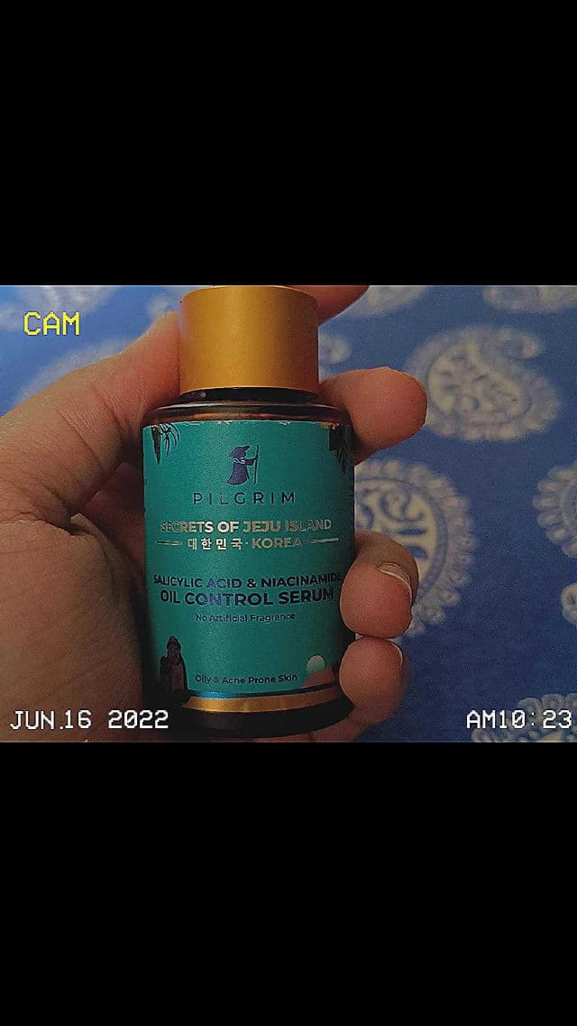 Pilgrim Salicylic Acid & Niacinamide Oil Control Serum review photo by Aditi27
