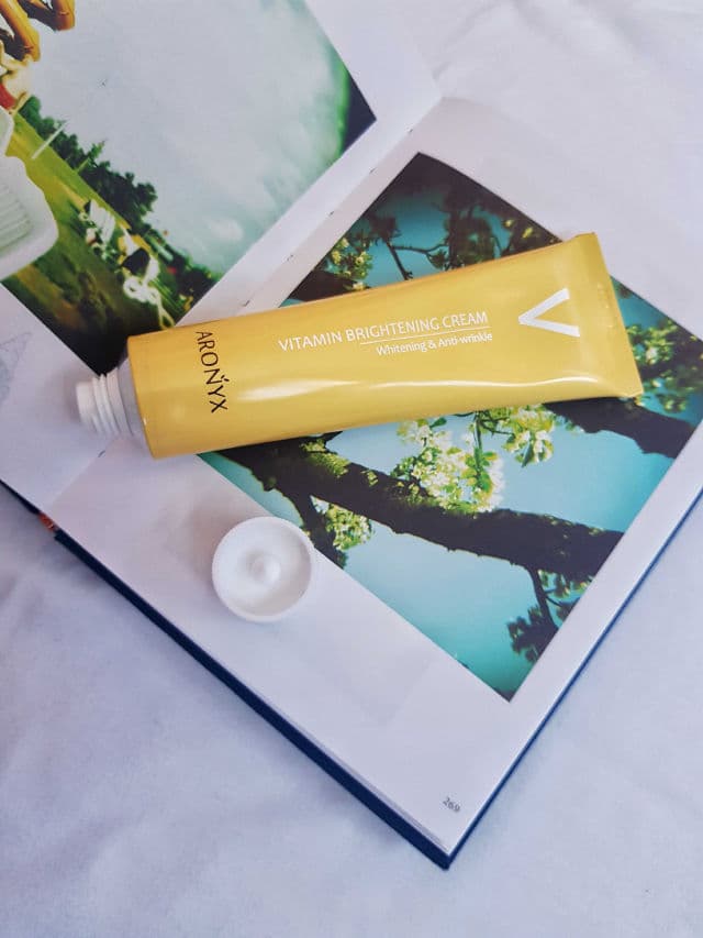 MediFlower Aronyx Vitamin Brightening Cream review photo by meyeri