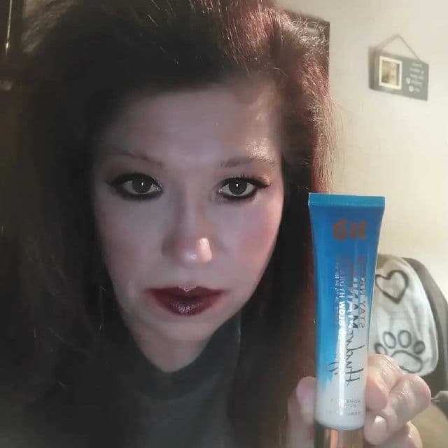 Urban Decay HydroManiac Tinted Glow Hydrator review photo by BurgundySpider