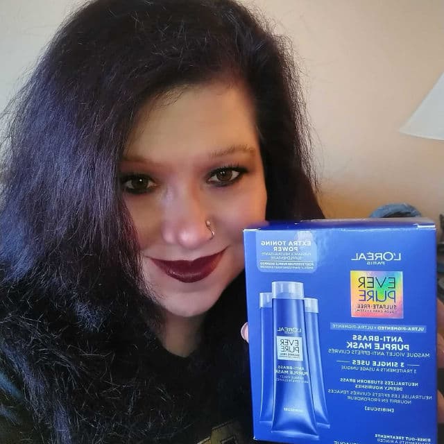 L'Oreal Paris EverPure Anti-Brass Purple Mask Treatment review photo by BurgundySpider