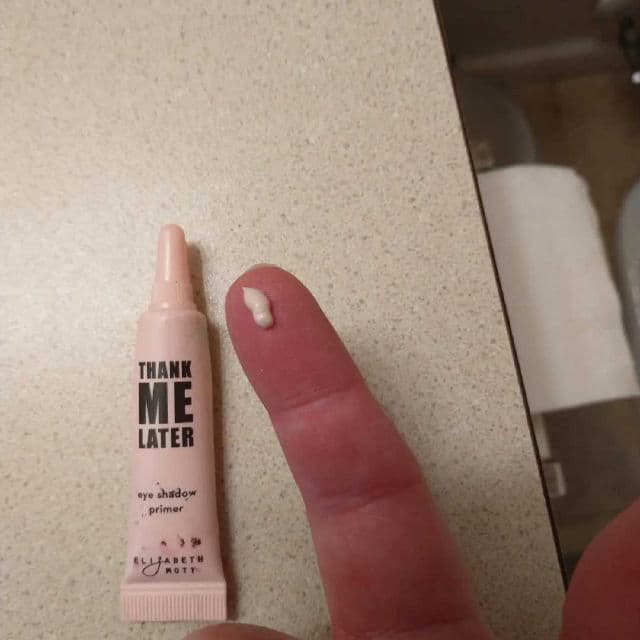 Elizabeth Mott Thank Me Later Eye Primer review photo by BurgundySpider