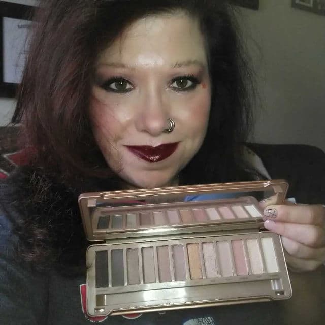 Urban Decay Naked3 Eyeshadow Palette review photo by BurgundySpider