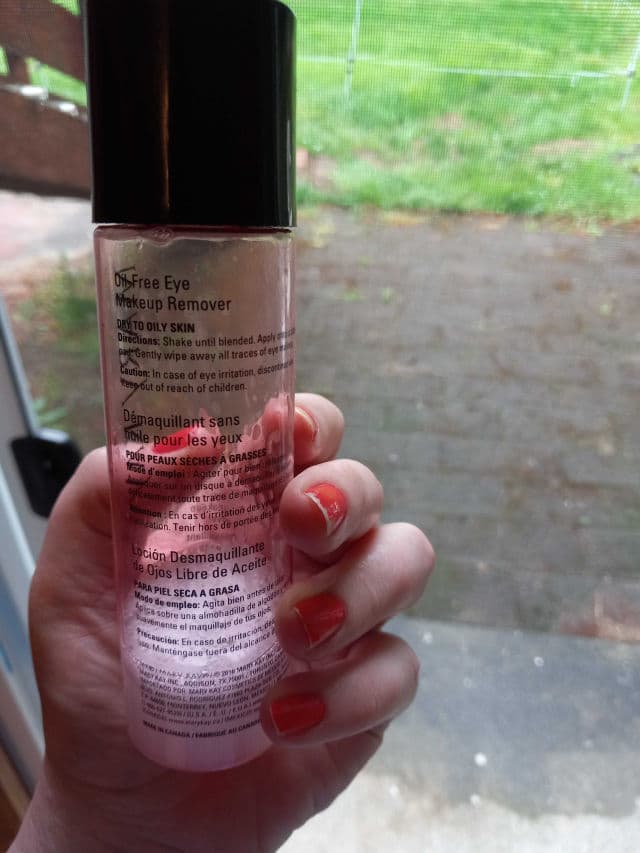 Mary Kay Oil-Free Eye Makeup Remover review photo by picklynn
