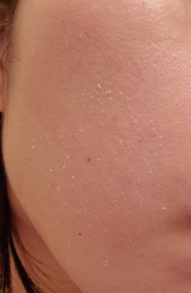 Bring Green Tea Tree Cica Soothing Sun Cream SPF50+ PA++++ review photo by hhhhhhhhhhh