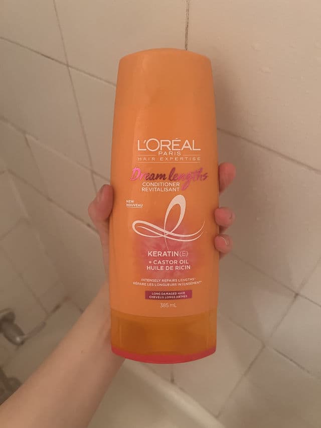 L'Oreal Paris Elvive Dream Lengths Conditioner review photo by poppyseed
