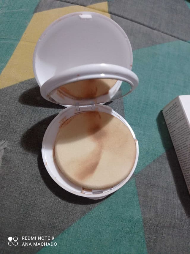 Avene Mineral High Protection Tinted Compact SPF 50 – Beige review photo by anamargaridamachado