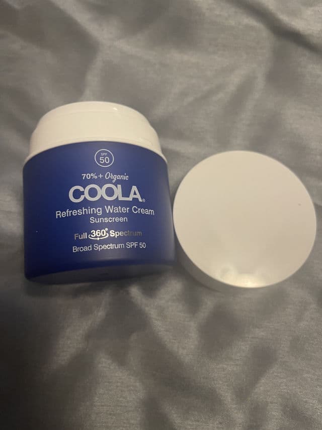 Coola Refreshing Water Cream SPF 50 review photo by Jahquis