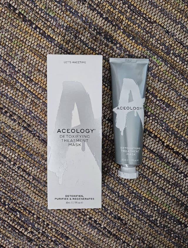 Aceology Detoxifying Treatment Mask review photo by OreLu