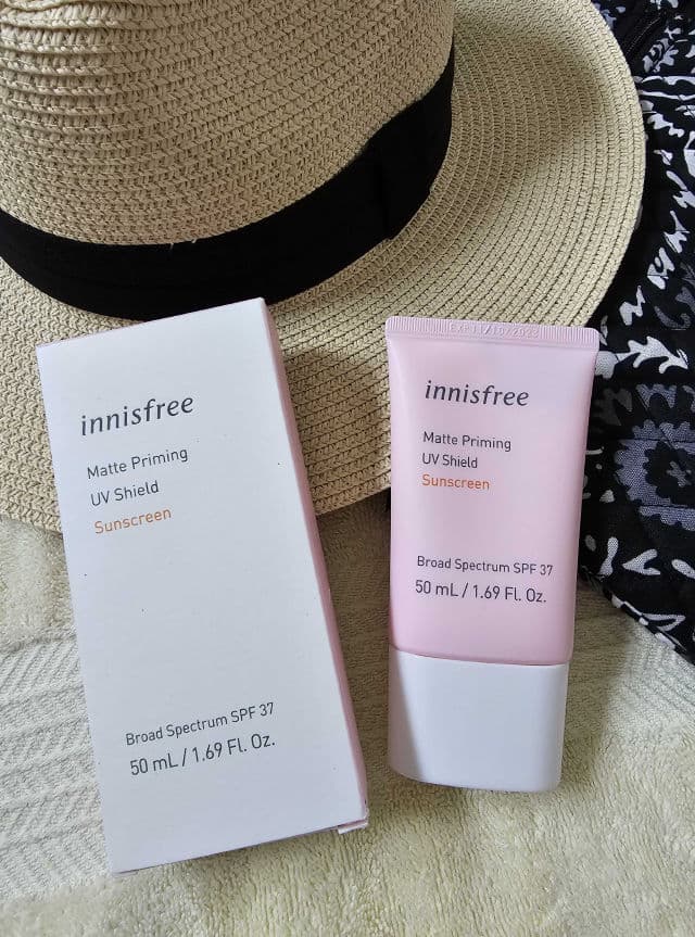INNISFREE Matte Priming UV Shield Sunscreen SPF37 review photo by OreLu