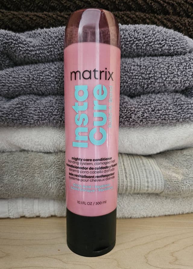Matrix Total Results Instacure Anti-Breakage Conditioner review photo by OreLu