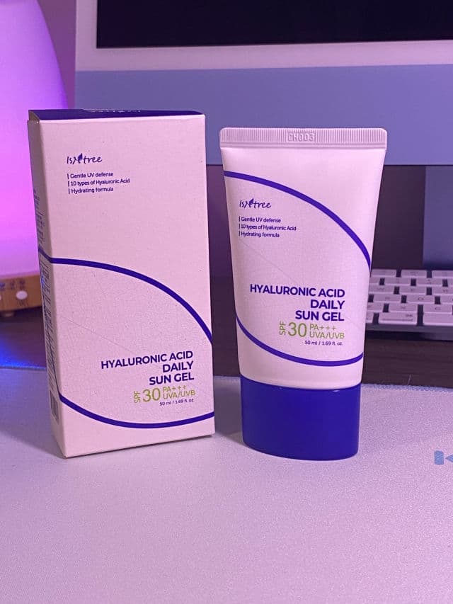 ISNTREE Hyaluronic Acid Daily Sun Gel SPF30 PA+++ review photo by Malcha