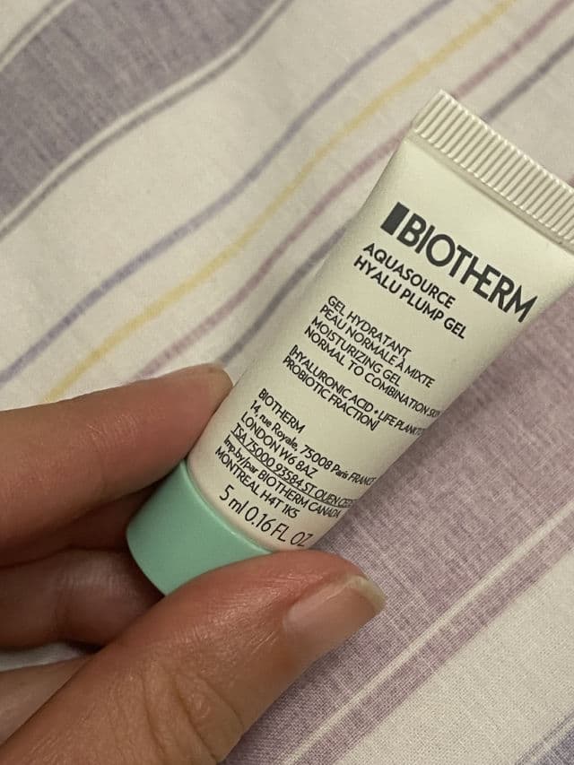 Biotherm Aquasource Hyalu Plump Gel review photo by GossipEve