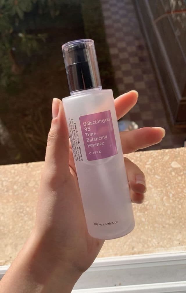 COSRX Galactomyces 95 Tone Balancing Essence review photo by Nussa