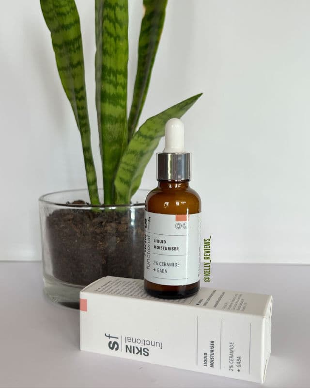 Skin Functional Liquid Moisturiser  review photo by Kelly Reviews