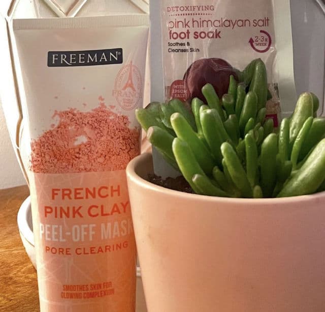Freeman Pore Clearing French Pink Clay Peel-Off Mask review photo by Jennifersbhappy