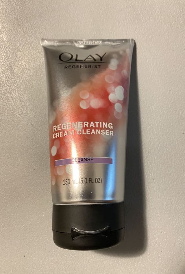 Olay Regenerist Regenerating Cream Cleanser review photo by lizpie