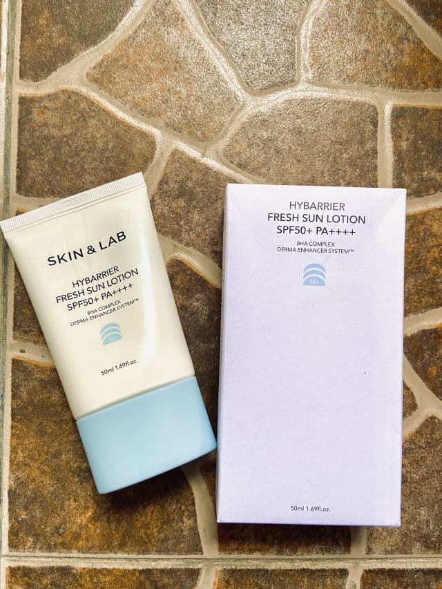 SKIN&LAB Hybarrier Fresh Sun Lotion SPF50+ PA++++ review photo by cornycor