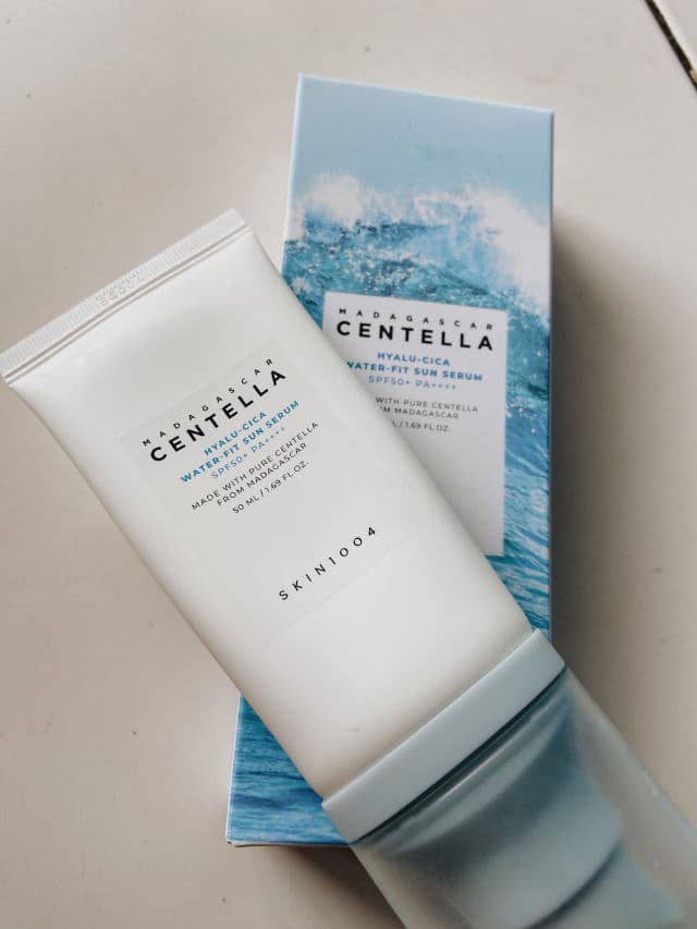 SKIN1004 Madagascar Centella Hyalu-Cica Water-Fit Sun Serum SPF50+ PA++++ review photo by cornycor