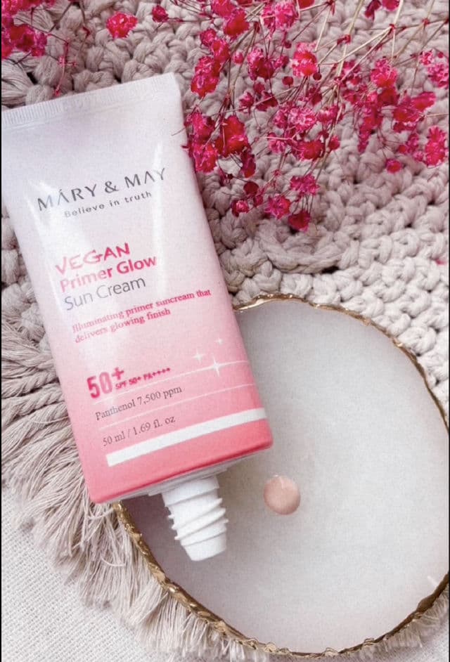 Mary&May Vegan Primer Glow Sun Cream SPF50+ PA++++ review photo by Iriatopsecret