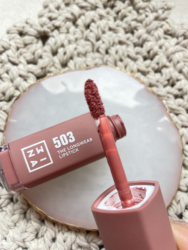 3INA The Longwear Lipstick  review photo by Iriatopsecret