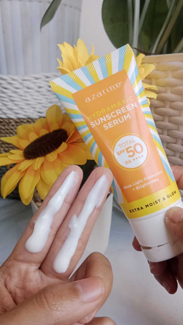 Azarine Hydramax-C Sunscreen Serum SPF 50 PA++++ review photo by meyandrianchi