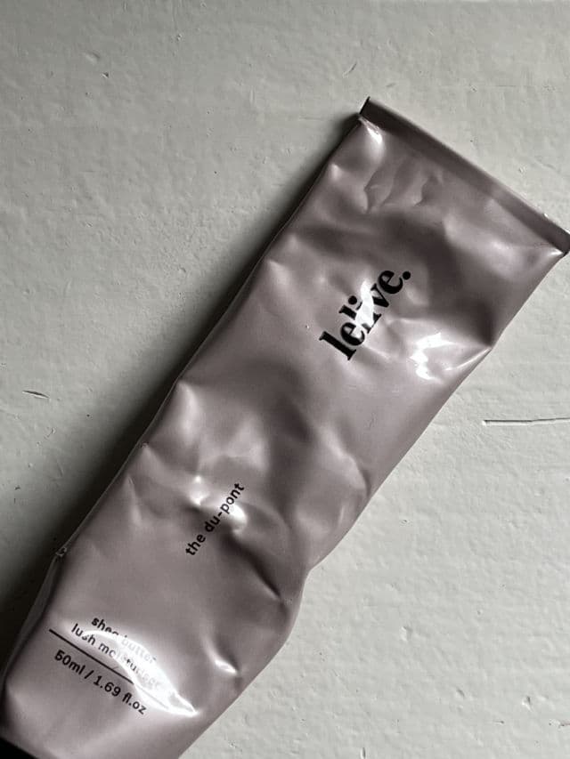Lelive The du-Pont - Shea Butter Lush Moisturiser review photo by demispoilyourskin