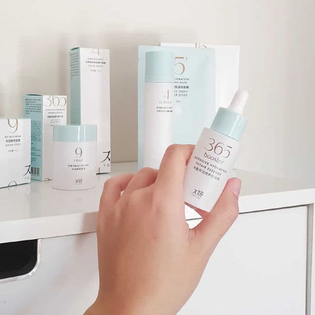 YOUYAN 365 Booster Intensive Hydrating Repair Essence review photo by bestformyskin101