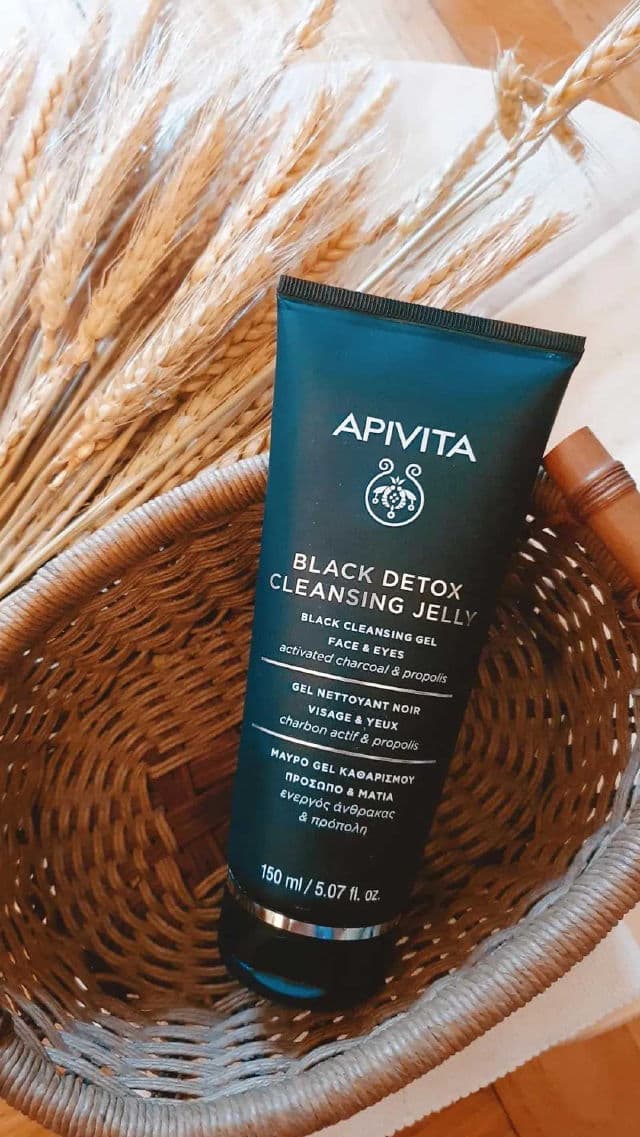Apivita Black Detox Cleansing Jelly review photo by bestformyskin101