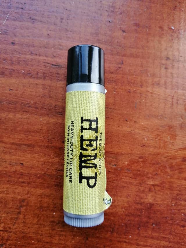The Body Shop Hemp Lip Protector review photo by ViviLK