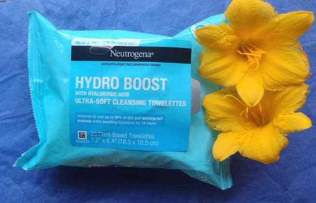Neutrogena Hydro Boost Facial Cleansing Wipes with Hyaluronic Acid review photo by vgoodwin93