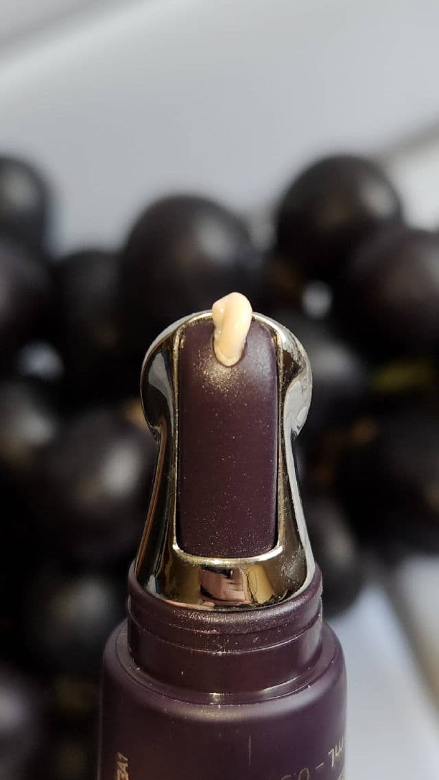 Caudalie Paris Premier Cru the Eye Cream review photo by vgoodwin93