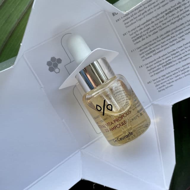 Dr. Ceuracle Royal Vita Propolis 33 Ampoule review photo by LaurelMailCall