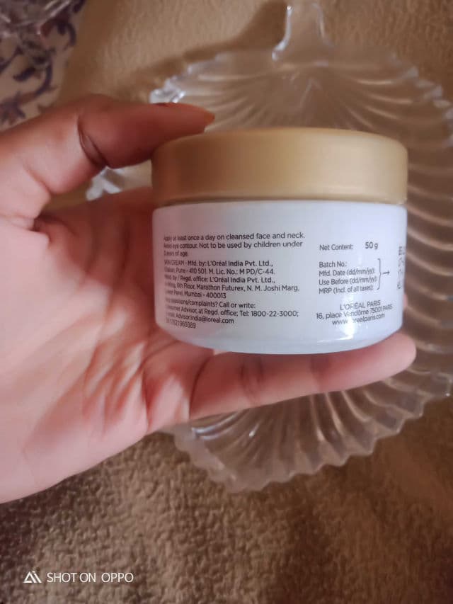 L'Oreal Paris Skin Cream review photo by Hanaya