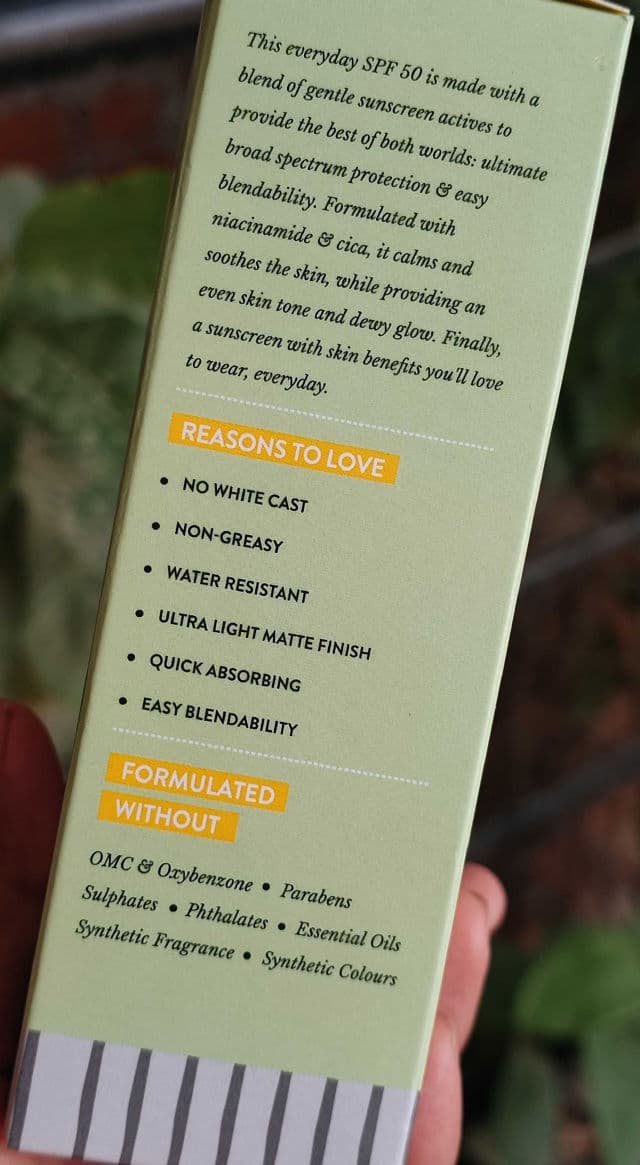 Dot & Key Cica Calming Niacinamide Sunscreen SPF50 PA++++ review photo by glodivaworld19