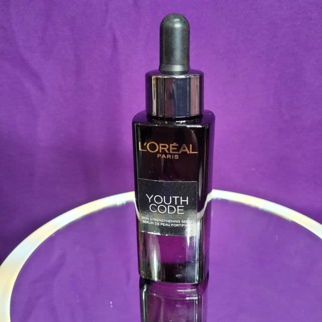 L'Oreal Paris Youth Code Skin Strengthening Serum review photo by Nikyng0w0