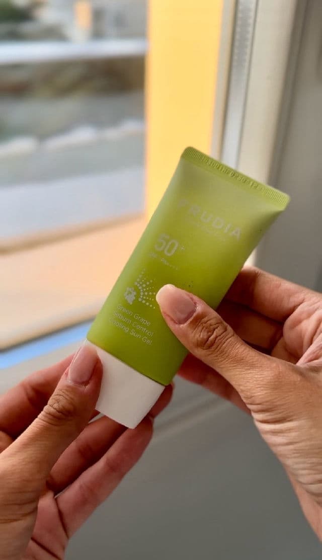 Frudia Green Grape Sebum Control Cooling Sun Gel SPF 50+/PA++++ review photo by SkintheDay